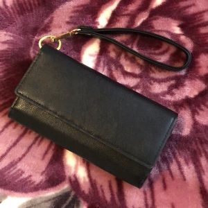 Charming Charlie Wristlet Wallet Purse